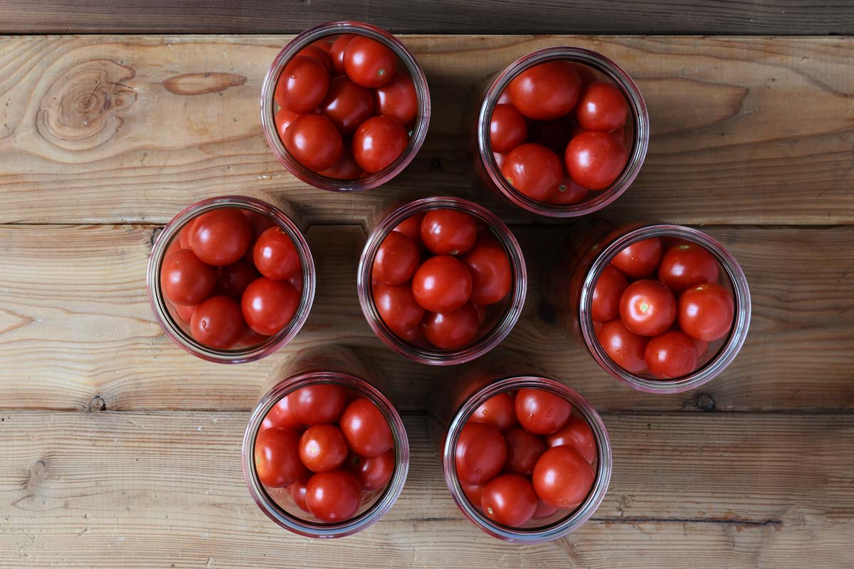 Resibella-Tomaten im Einmachglas (ganze Früchte)