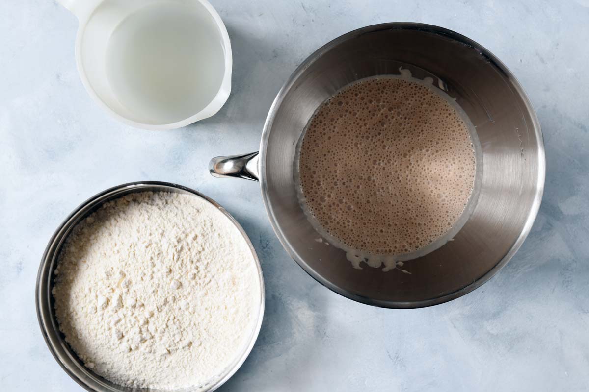Roggenmischbrot mit Sauerteig backen – alle Zutaten auf einen Blick